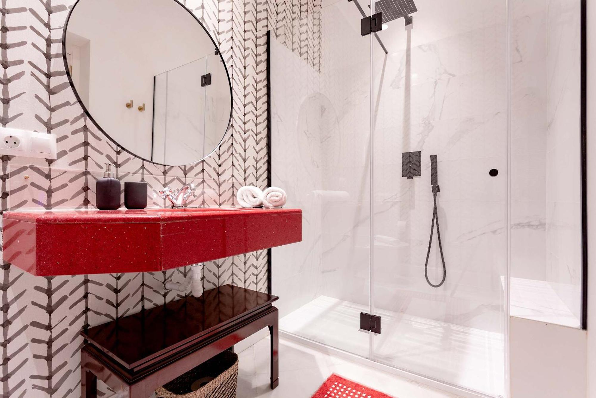 Genteel Paseo Maritimo Apartament *