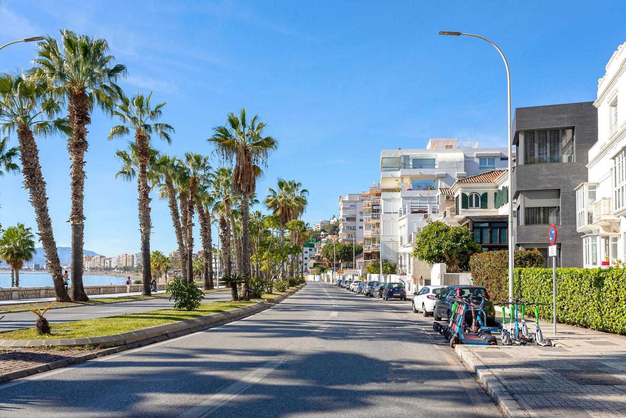Genteel Paseo Maritimo Appartement