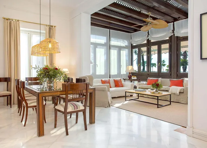 Genteel Home Paseo Maritimo